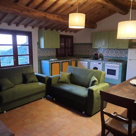 Casa Di Campagna In Collina Tatti Екстериор снимка